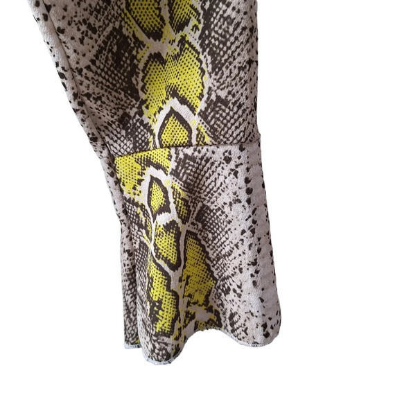 Bohoo Size 14 Snake Print Ruffle Faux Wrap Long Sleeve Elastic Waist Mini Dress - Picture 7 of 11
